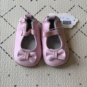 Pink Robeez 0-18 months, NWT, never worn!